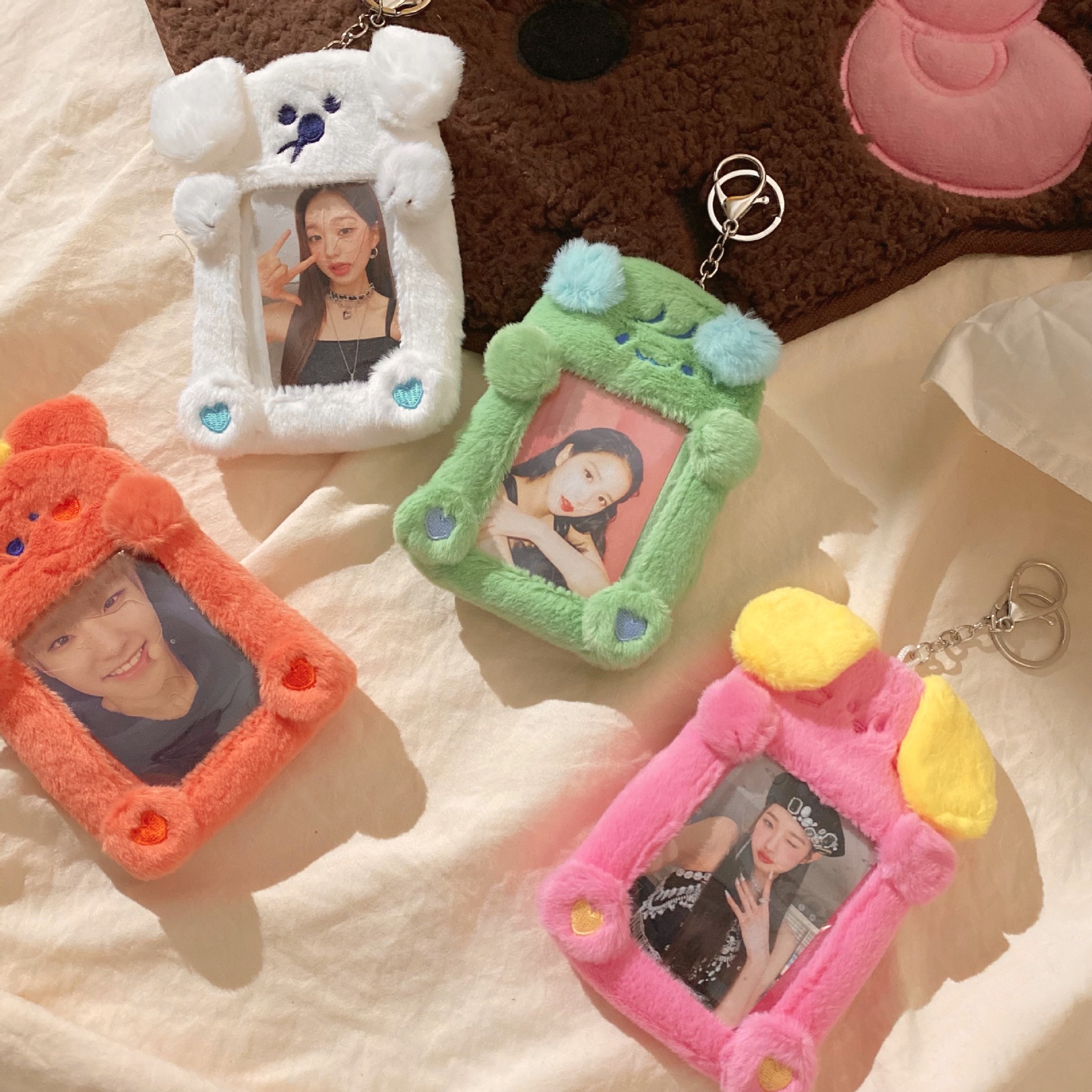 ins Korean cute plush card case, campus meal card, bus card protective case, idol album small card display pendant full figure