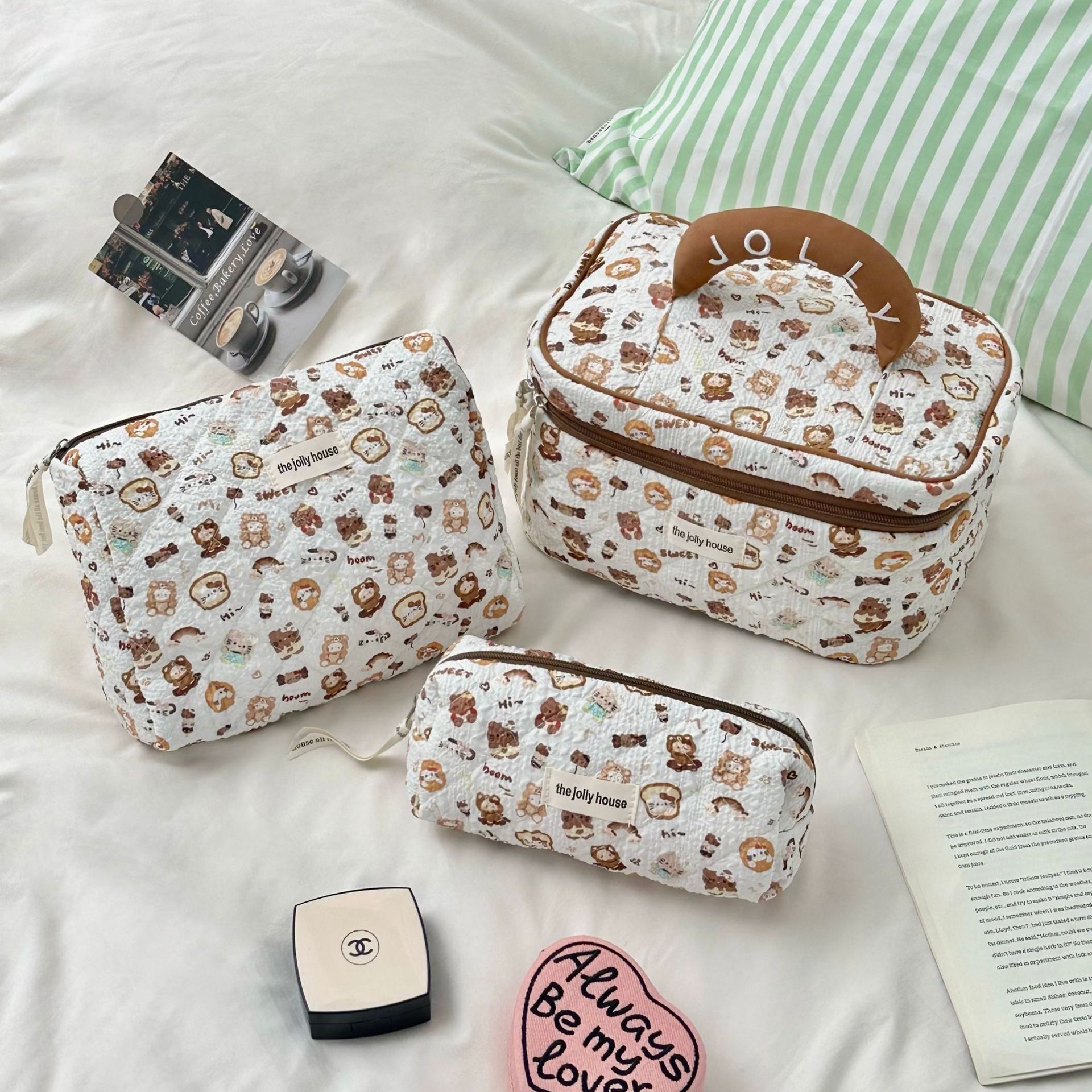 Bubble texture Cocoa Cat Makeup Bag for Women 2025 New portable large-capacity cosmetics storage bag and toiletry bag Specification drawing