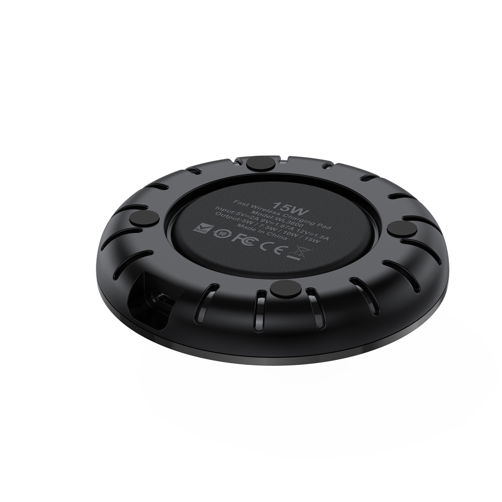 Wireless usb disc black USB C port wireless mobile phone charger 15W wireless charging new mini model Application Scenario