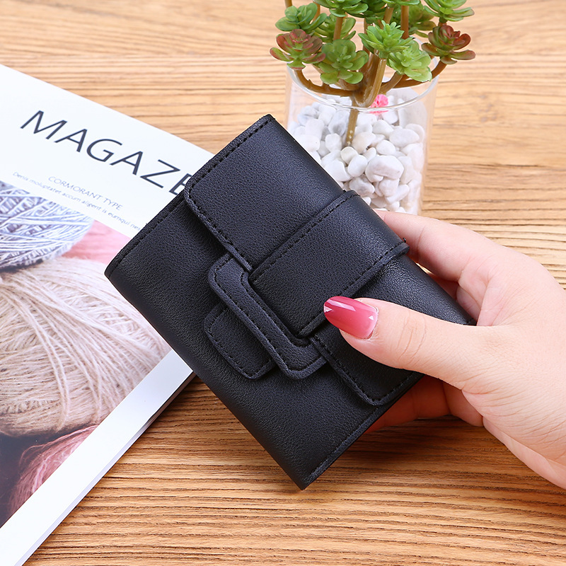 New Korean-style solid color drawstring with a 30% discount ladies' wallet, women's coin purse, clutch, student short wallet, wallet Application Scenario
