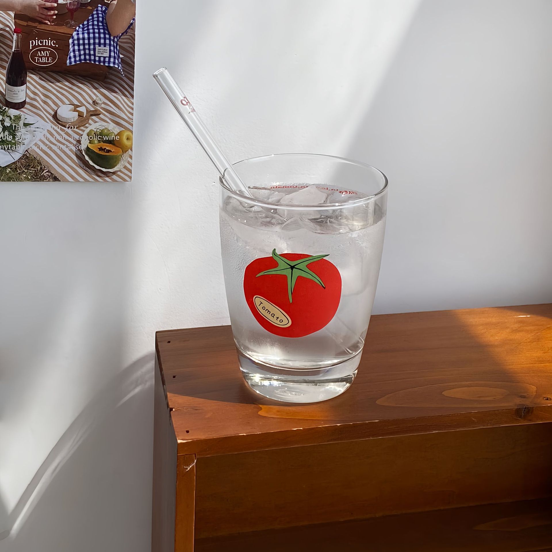 High-appearance-level tomato glass cup, Korean ins style thick-bottled household drinking cup, simple and transparent milk cup, juice cup Application Scenario