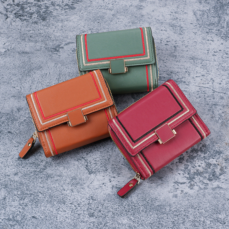 Cross-border retro Internet celebrity leather case women's multi-slot organ card case zipper short women's wallet women wallet Application Scenario