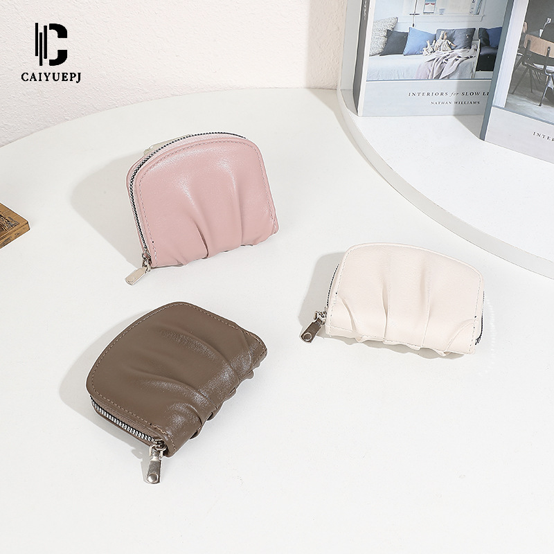 A new, simple, cute and small WALLET with a pleated feel. It's a popular solid-color versatile wallet Specification drawing