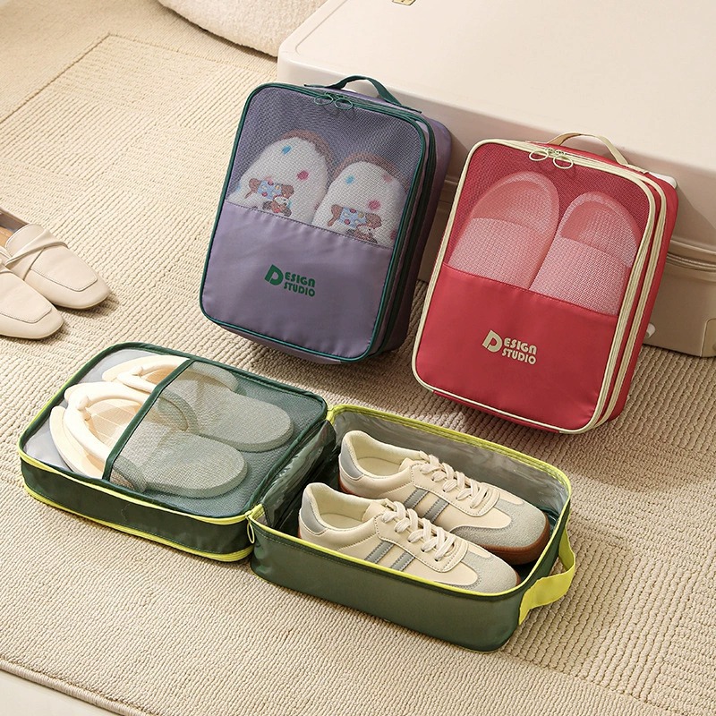 Luggage, business trip and travel portable shoe bags, shoe covers, slippers, shoe bags, magic tools, sports shoes, travel shoes, storage bags Application Scenario