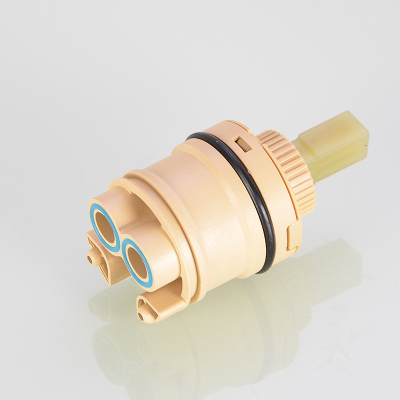 Taiwan Jiujiu high-foot valve core 25/35/40 kitchen basin hot and cold water faucet ceramic valve core three-position upper sealing water Application Scenario