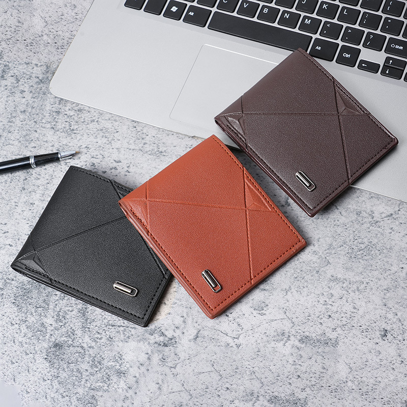 New men's wallet: Short, multi-slot, fashionable and casual wallet for men, thin, 30% off horizontal soft leather wallet for young men Application Scenario