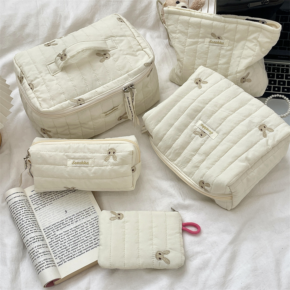 412222 Soft and cute embroidered little rabbit quilted soft storage bag, large capacity makeup bag, student stationery bag full figure