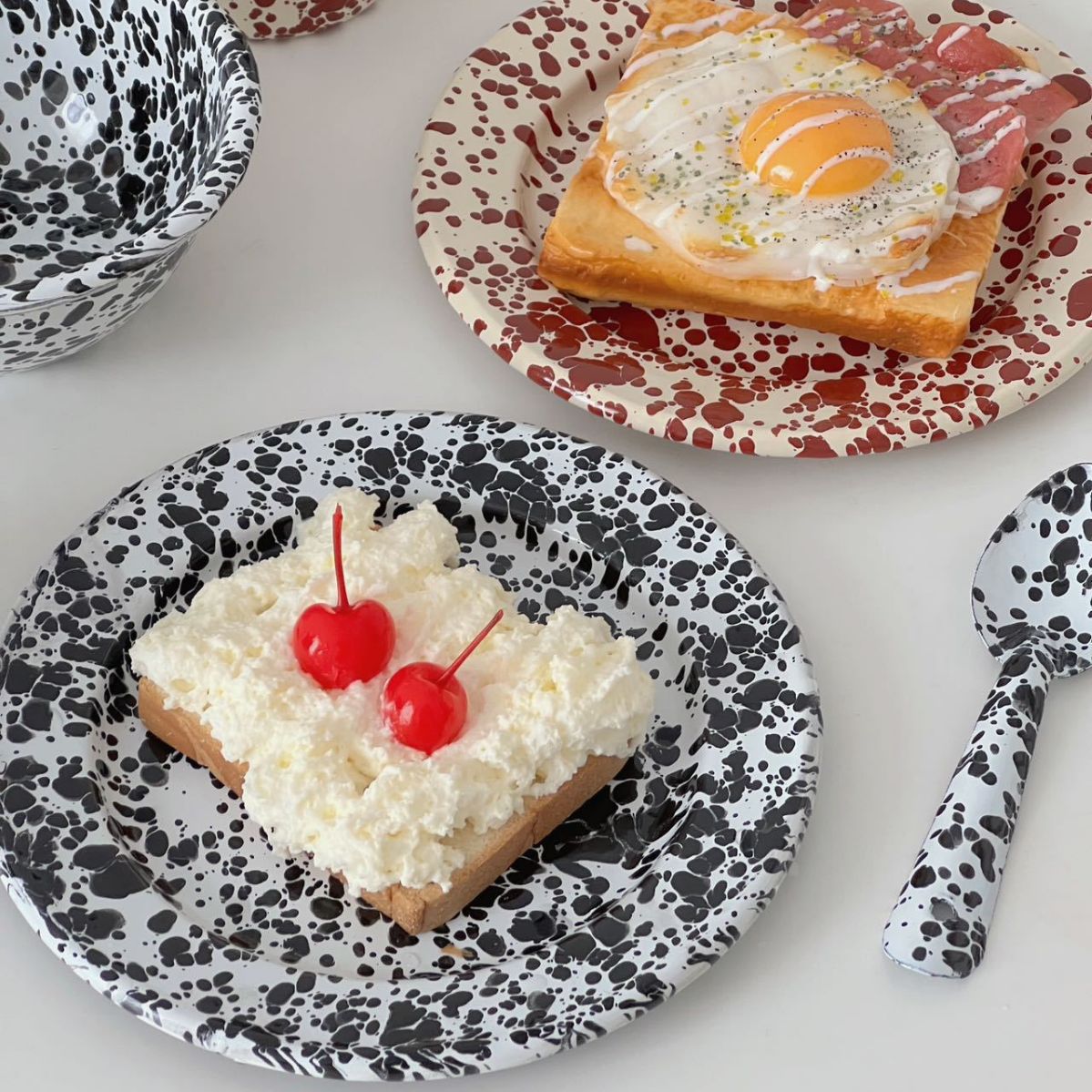 Retro enamel ink-wash tableware, Korean inS-style breakfast bread plate, yogurt cereal bowl, mug set details Picture
