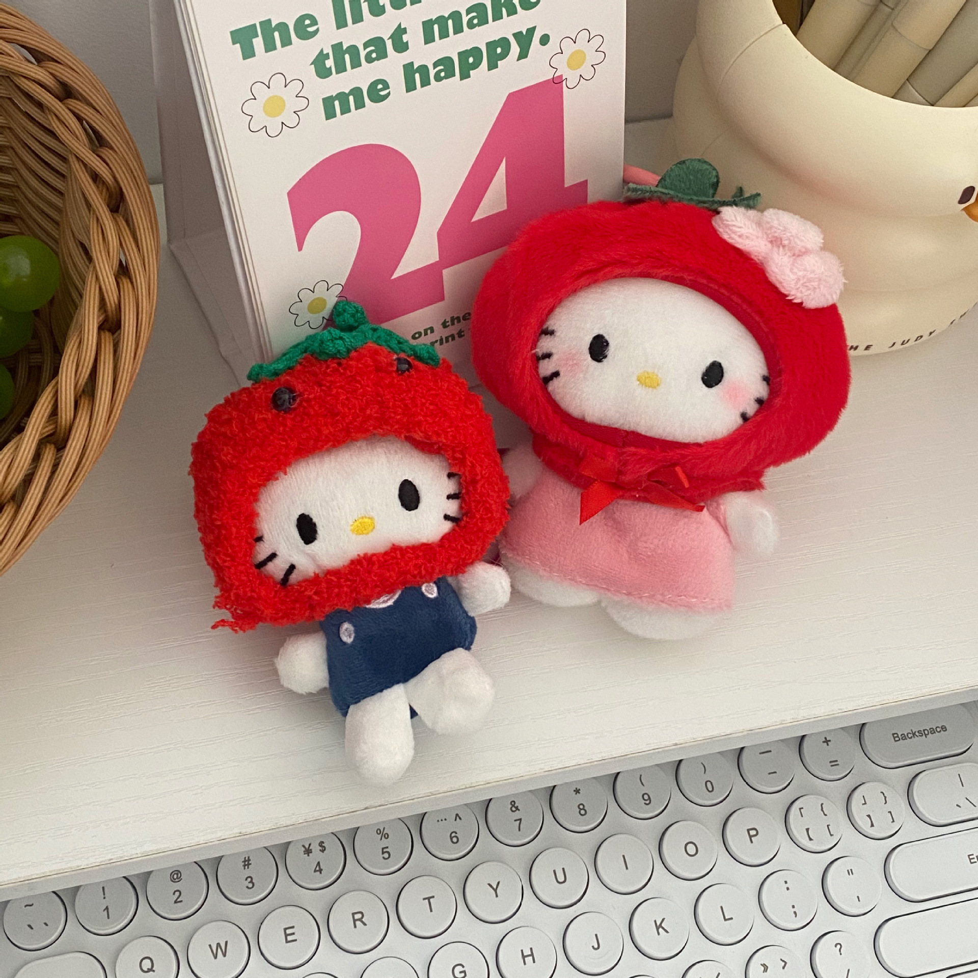 Maruko-chan headgear series bags, pendants, girls' gifts, cute cat schoolbags, pendants, accessories, dolls, girls' dolls details Picture
