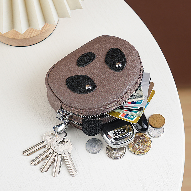 The new pu coin purse from Ailun is a fashionable, compact and creative panda double-zipper storage small bag and coin case Application Scenario
