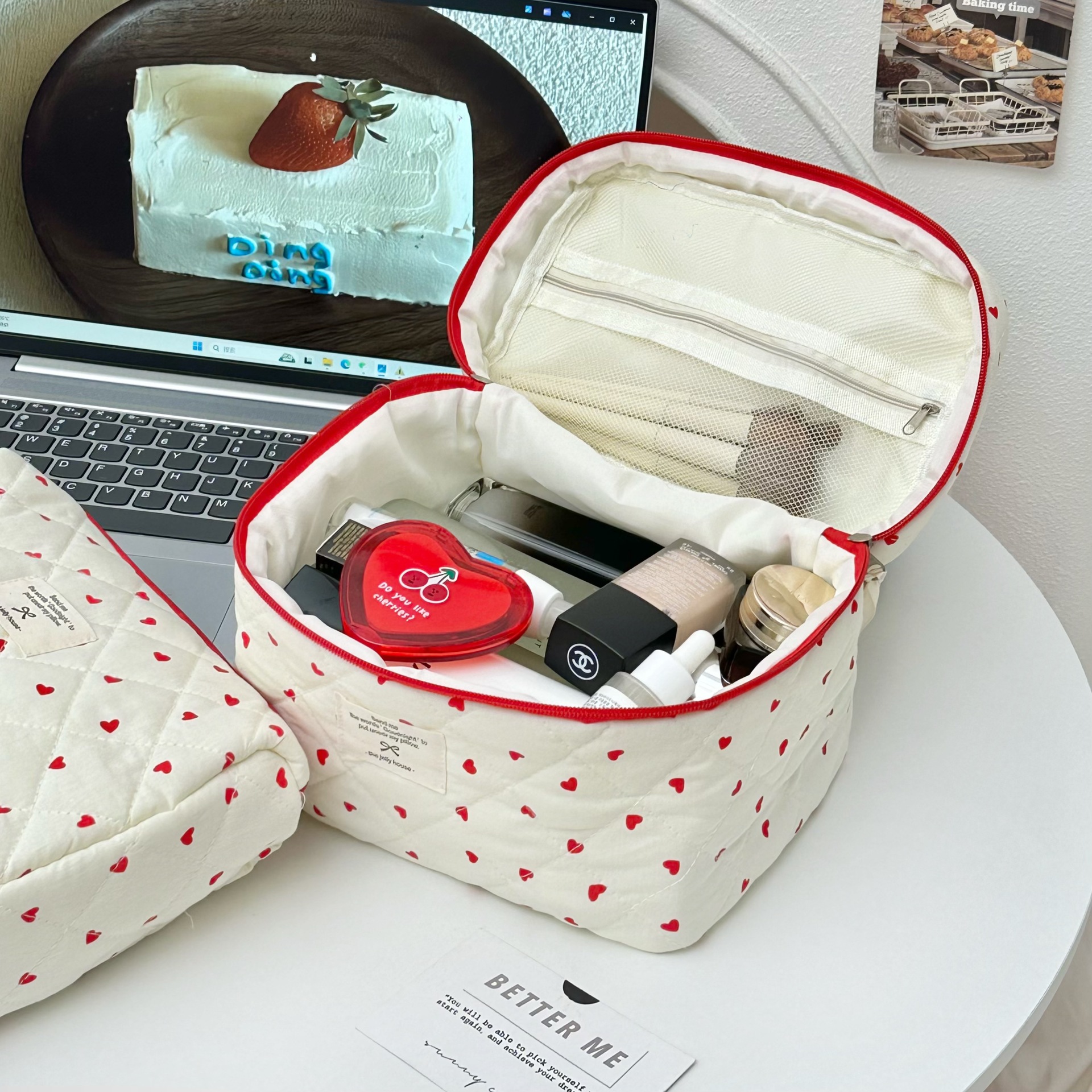Cross-border red heart-shaped makeup bag for women, ins style, high appearance level, sweet multi-functional storage bag, large capacity toiletry bag Specification drawing