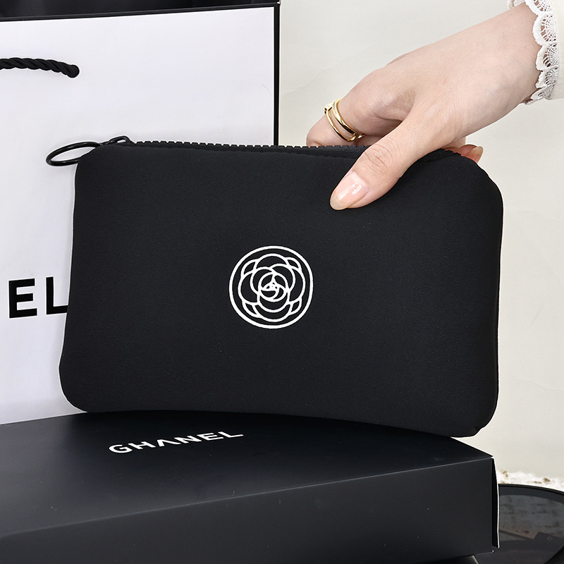 Camellia glasses bag, a new high-end portable small-sized glasses, watch, key, hand-held travel storage bag details Picture