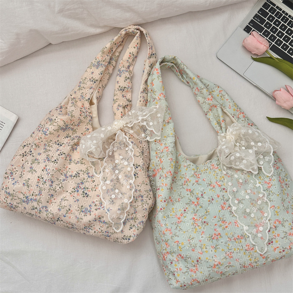41083 Korean niche hollowed-out floral canvas bag for women, 2024 new large-capacity commuter underarm bag, single-shoulder bag Specification drawing