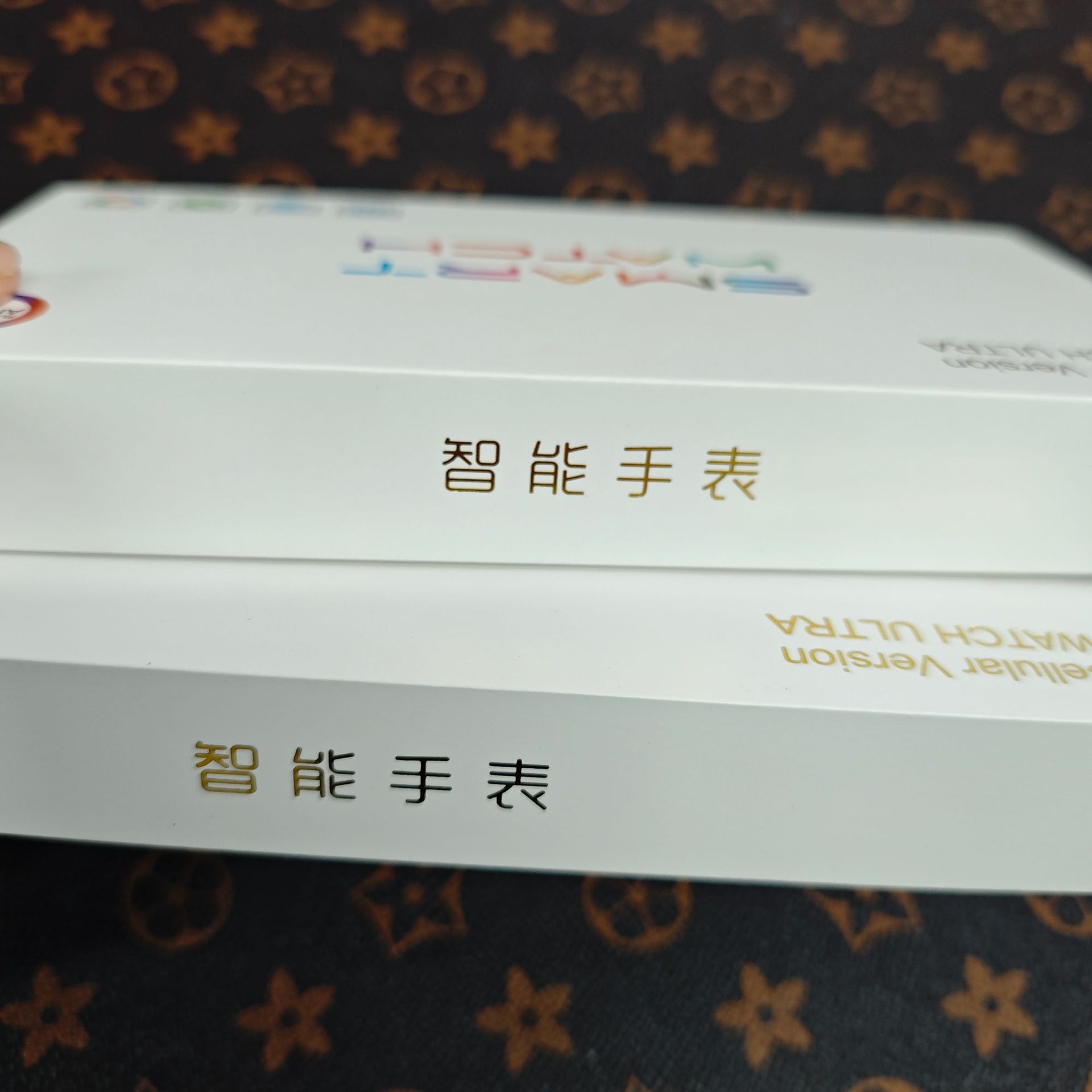 Source factory cross-border XH022 positioning wechat Douyin 180° rotating camera SIM card phone smartwatch Application Scenario