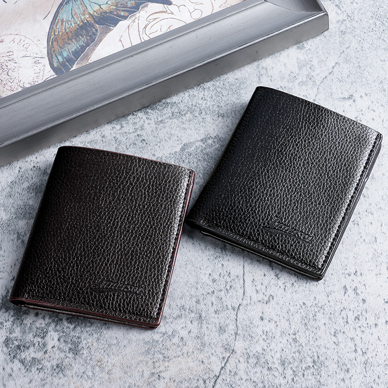 Men's vertical personalized business fashion universal simple lychee patterned thin zipper wallet Application Scenario