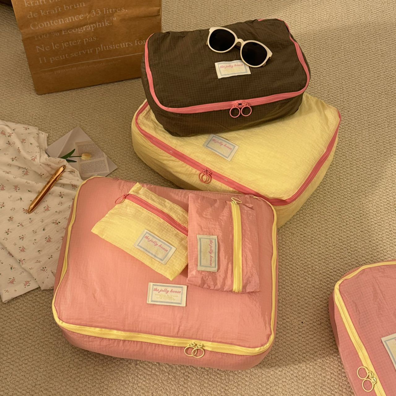 Let's go for a ride! Travel storage bags, clothing luggage sorting bags, clothing sorting bags, mini waterproof ID bags full figure