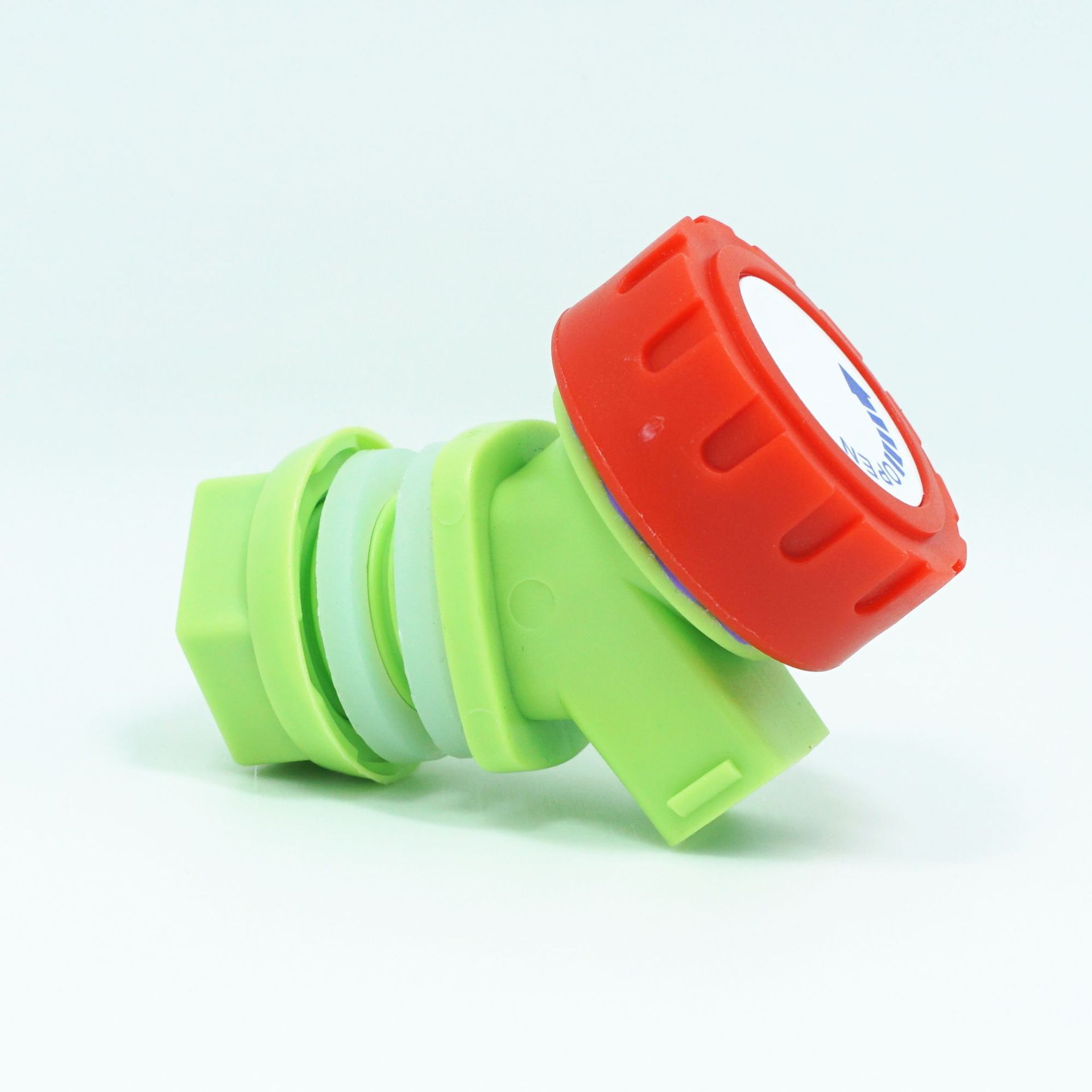 Plastic compost faucet, knob type for brewing wine bottles, vehicle-mounted pc square bucket, pe flat-bottomed water bucket, water valve and bridle Application Scenario