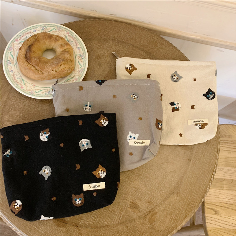 【 In Stock 】110224 Makeup bag, Japanese ins cotton and linen cat phone case, girl lipstick storage bag, pen case full figure
