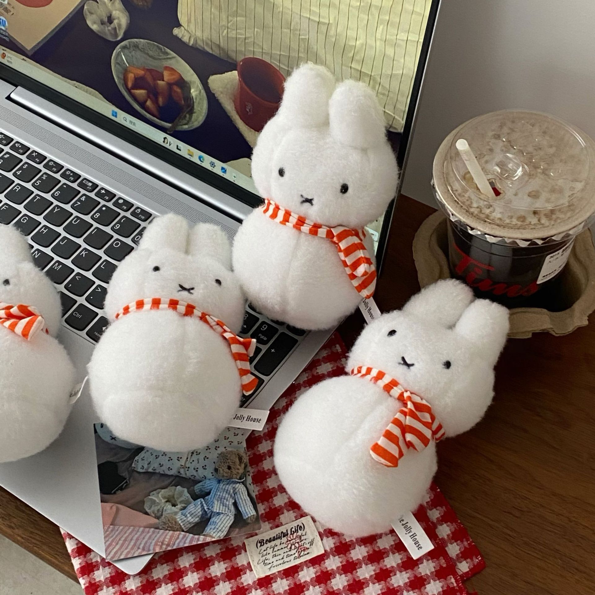Orange scarf, Miffy Rabbit plush pendant, cartoon mini doll, doll, bag, pendant, keychain, couple gift details Picture