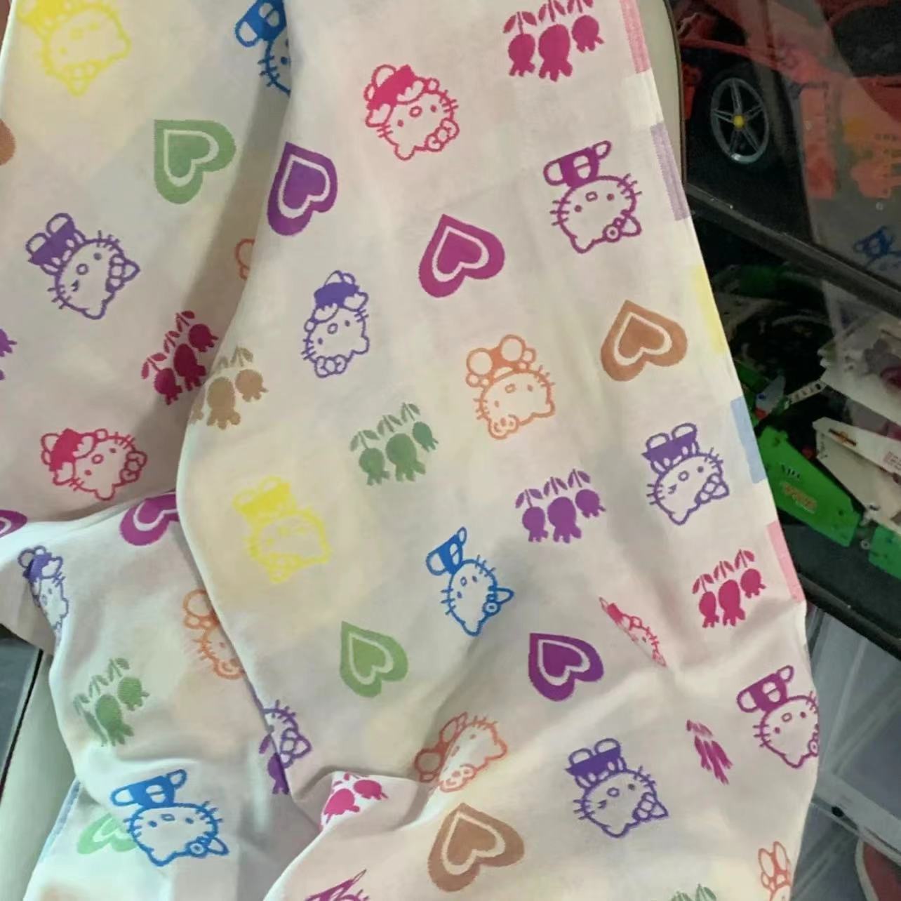 Cartoon cat all-cotton bath towel gauze ~ Newborn baby bath towel, large towel, children's baby wrap towel, bath absorbent Application Scenario