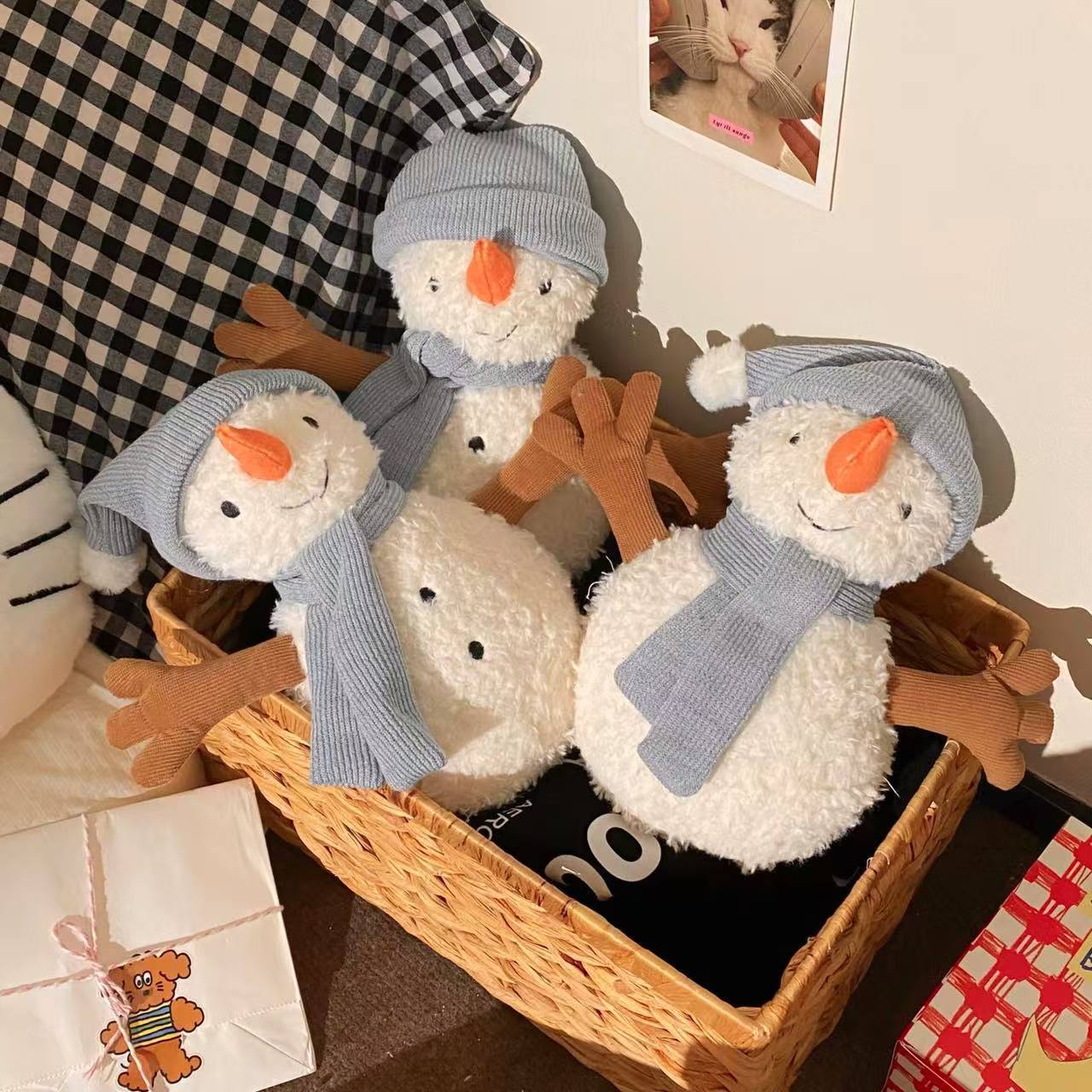 Cross-border Love Sami snowman plush toys, soft dolls, stuffed toys, small throw pillows, home decorations, Christmas gifts details Picture