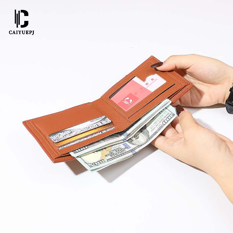 2025 New cross-border men's wallet, personalized spliced short men's wallet card case, business simple color contrast coin purse Application Scenario