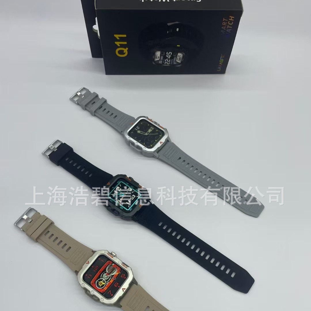 The Q11 smartwatch features multiple sports modes, sleep detection, step counting, alarm, health monitoring, heart rate and blood pressure monitoring Specification drawing