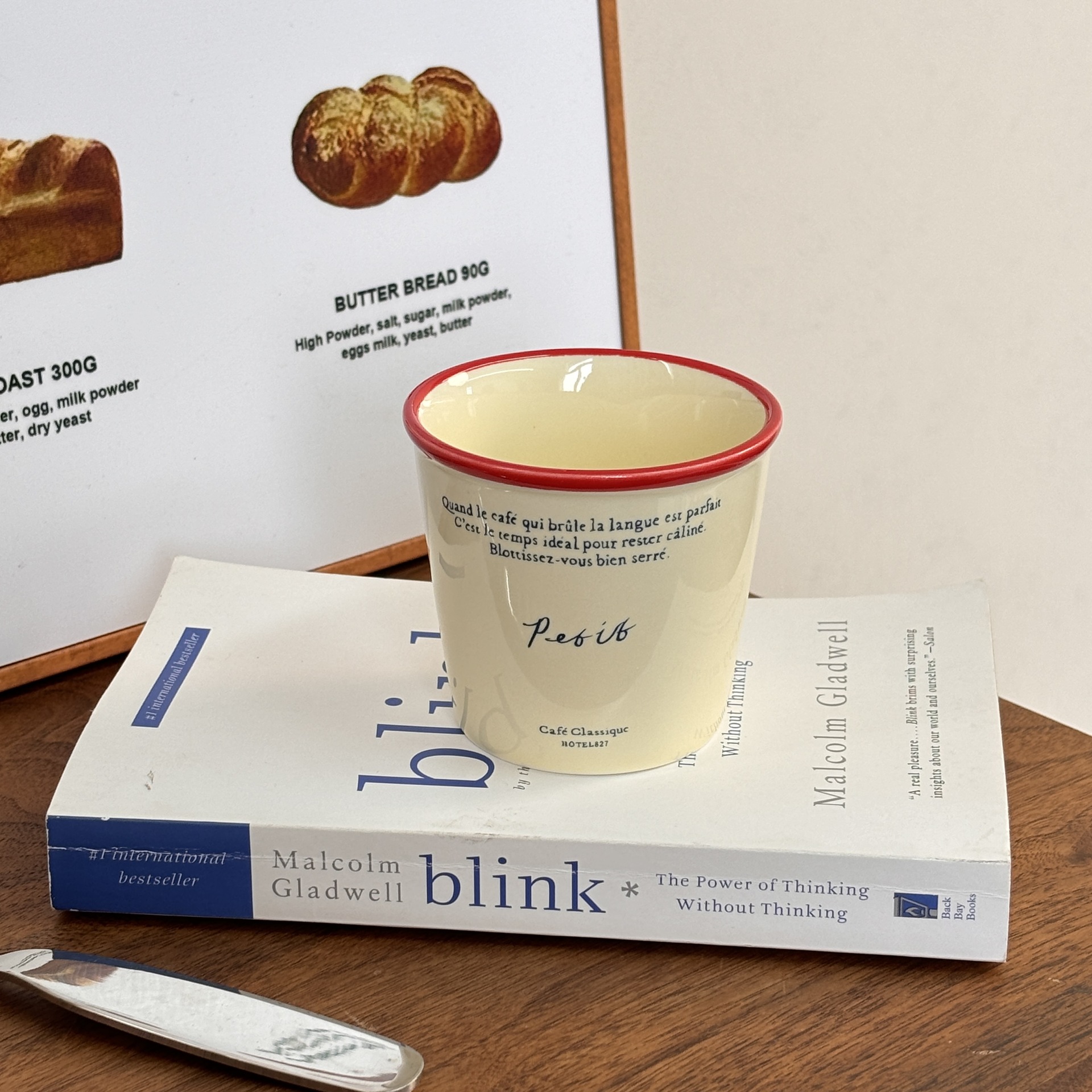 Paper cup-shaped mini coffee cup, ins retro mug, hand-held colorful letter ceramic cup, breakfast milk cup Item Picture