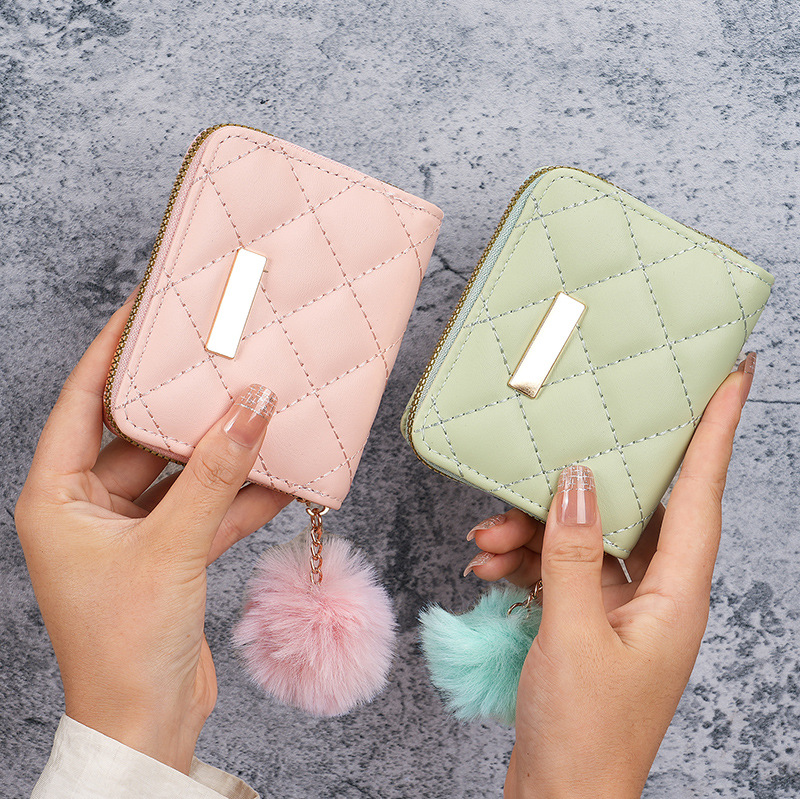 Ladies' short small wallet 2024 New style diamond-patterned embroidered iron sheet with hairball hanging coin purse card case, casual foreign trade bag Application Scenario