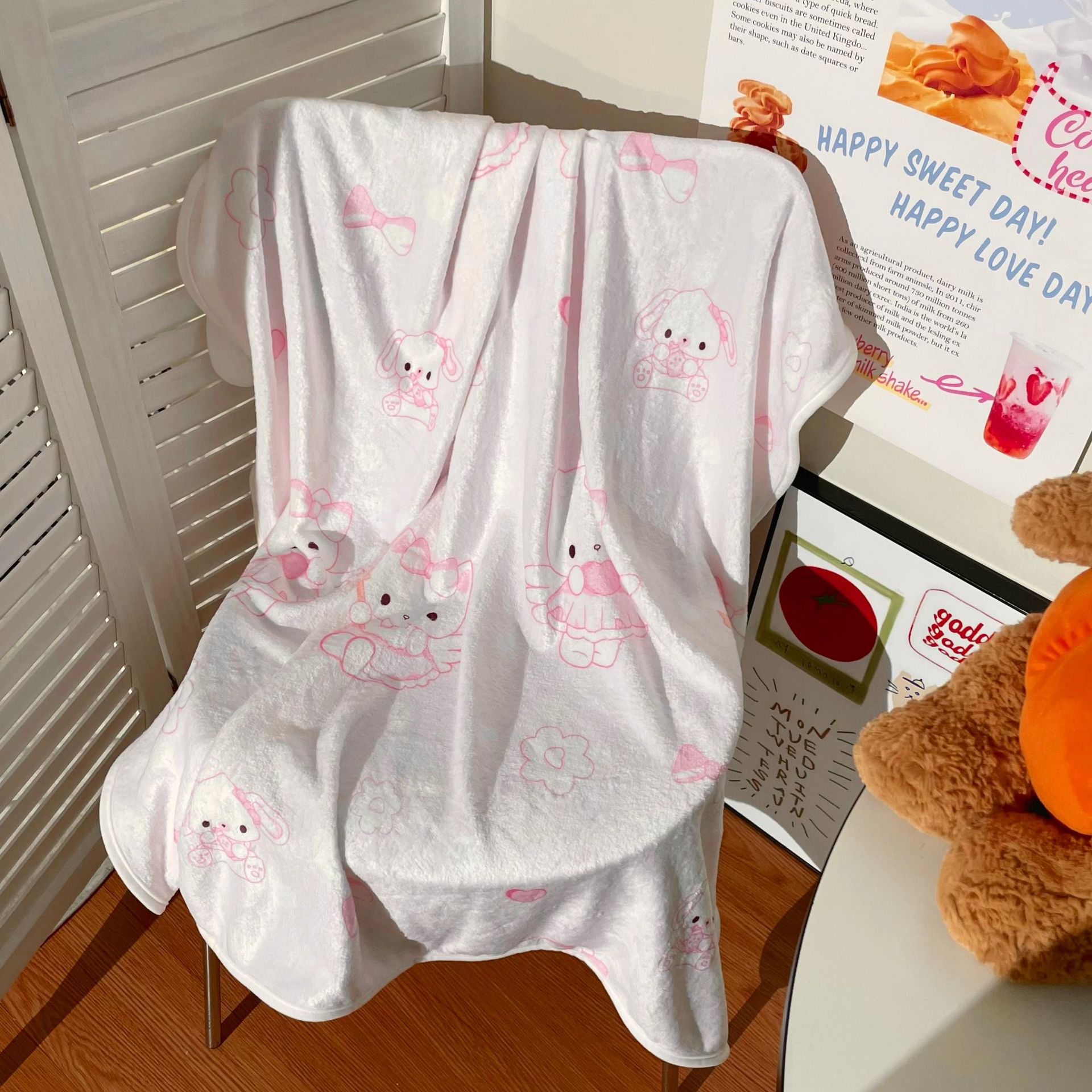 New cartoon yellow bear blanket, a perfect office nap and midday rest tool, coral fleece shawl blanket, air conditioning blanket Specification drawing