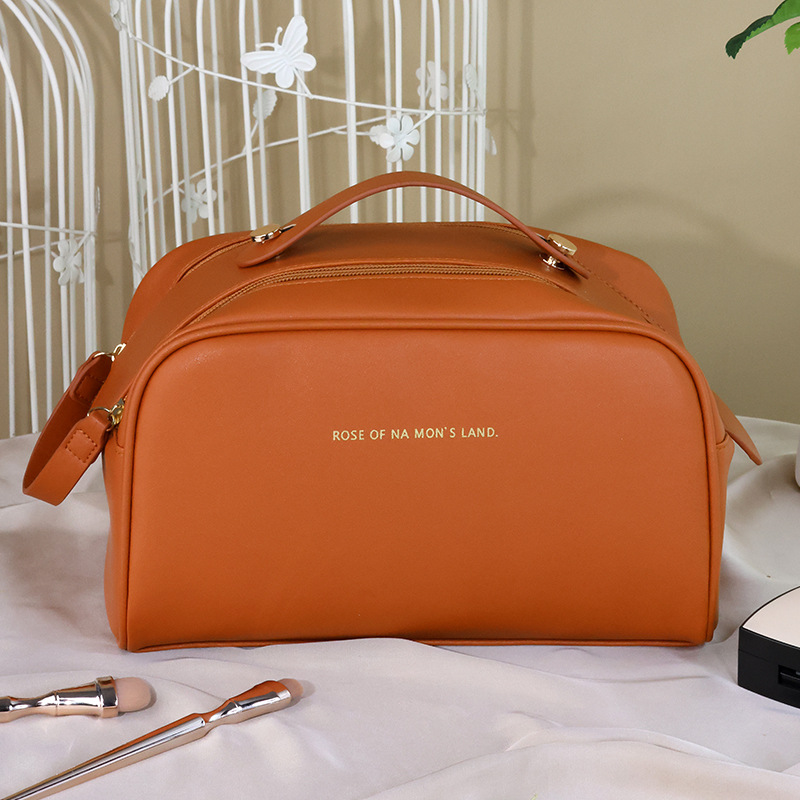 A new large-capacity portable ins high-end waterproof travel makeup and toiletry bag for women Specification drawing
