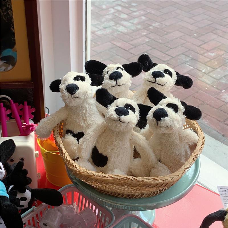 Korean niche shy puppy plush toys, cute baby soft dolls, keychains, bags and pendants Application Scenario