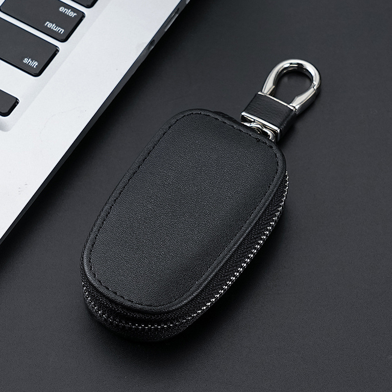 Cross-border car key case for both men and women, creative, fashionable and simple waist hang decorative buckle Application Scenario