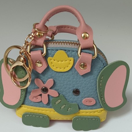 Mini pink elephant bag, the same style as Xiaohongshu puppy and elephant earphone case, mini coin purse, red envelope for women Specification drawing