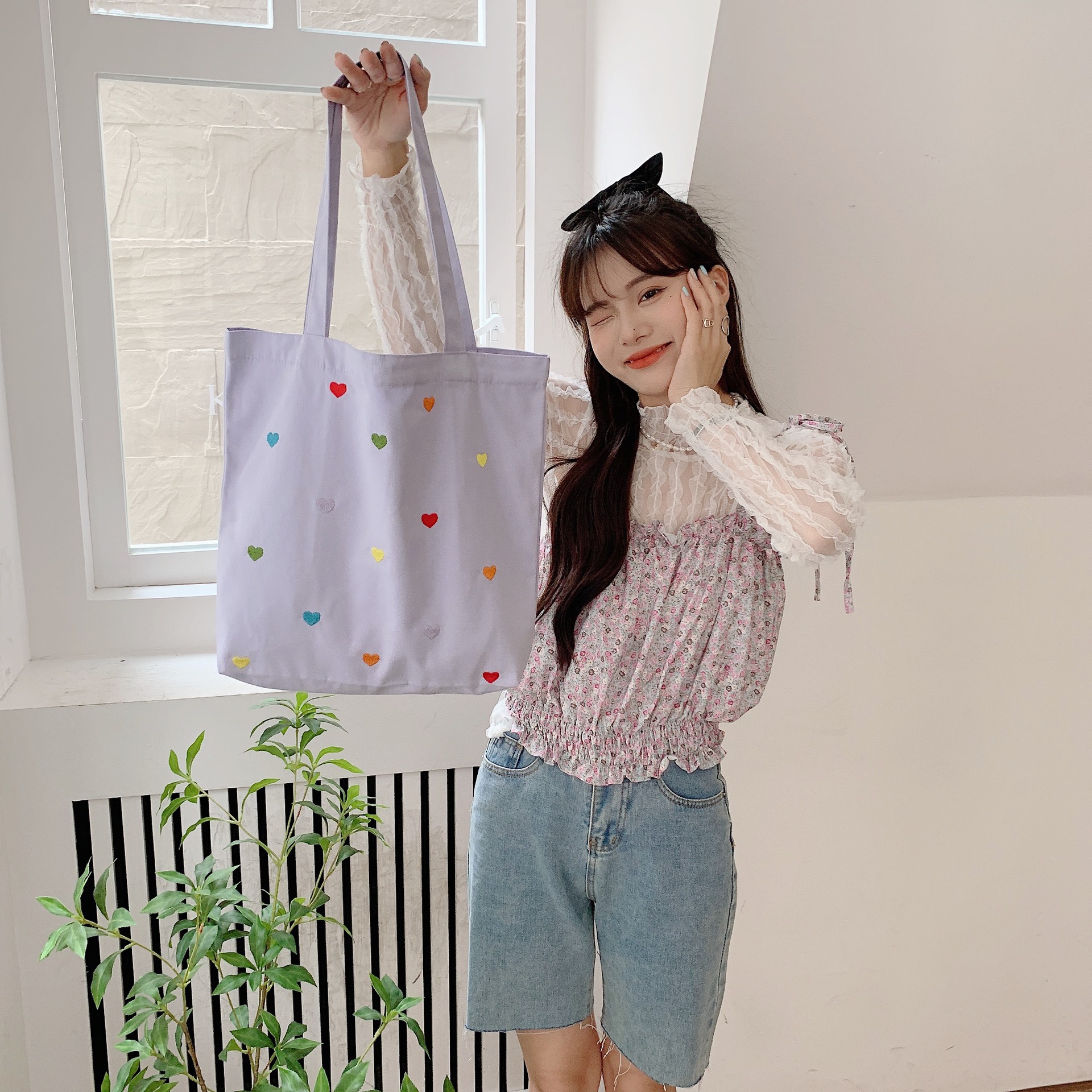 25243 Bags: Women's Heart Canvas Bag, Women's artistic shoulder Bag, Korean simple handbag, tote bag, trendy details Picture