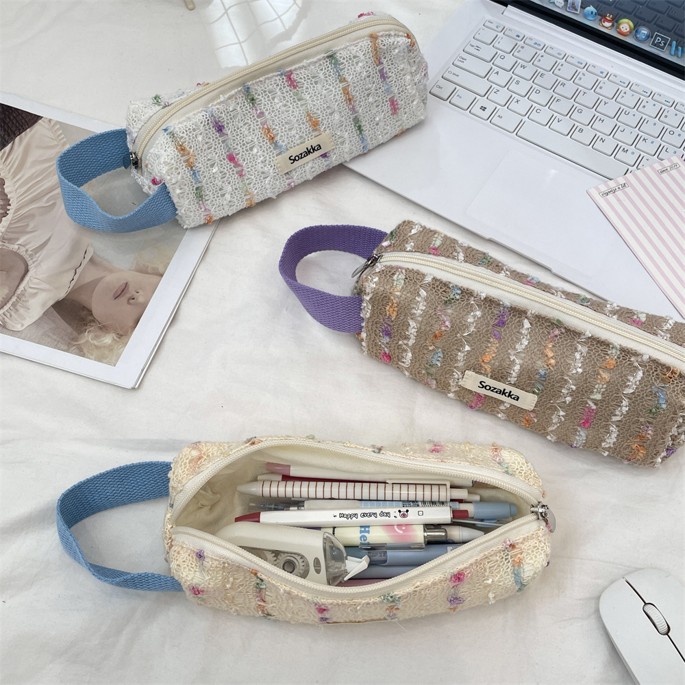 54245 High-appearance-level floral print hand-held pen case for female students, portable large-capacity stationery bag, pencil case storage bag Application Scenario