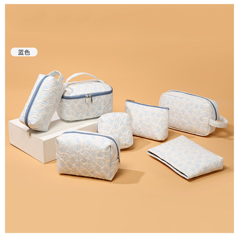 High-end InS-style makeup bag, women's portable large-capacity travel toiletry bag, new Amazon cross-border storage bag full figure