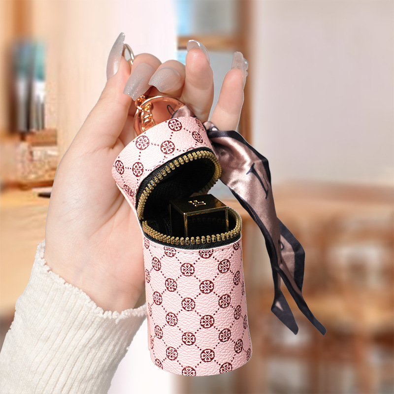 High-end coin purse pendants, earphone cases, lipstick mini keychain bags, retro bucket-mouth red envelopes, and simple pendants are now available Specification drawing