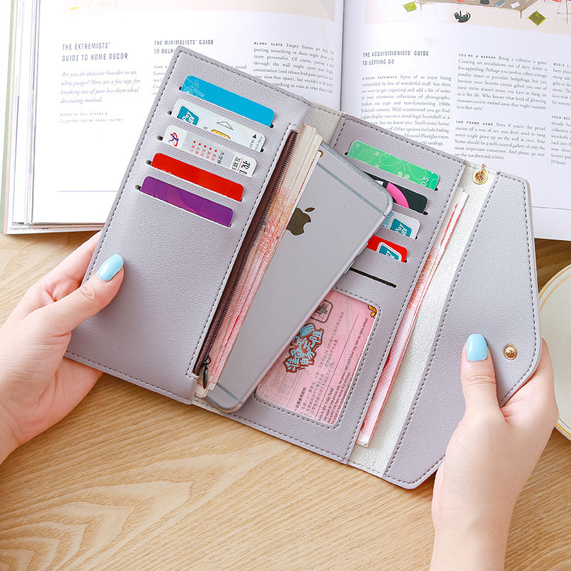 2018 Spring/Summer new long hand-held trendy heart-shaped pendant, simple, fashionable and multi-functional women's wallet with lychee pattern details Picture