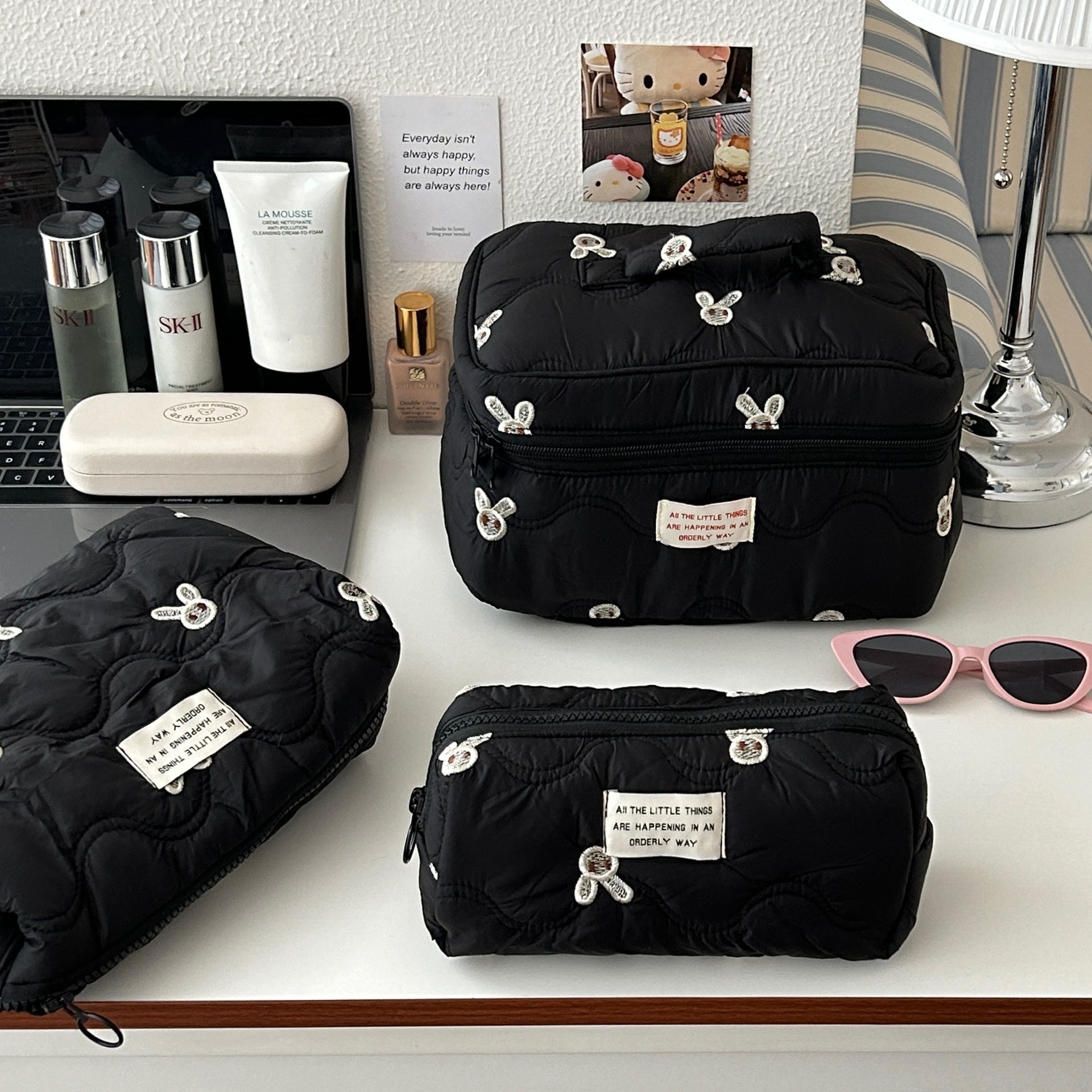 Original soft and cute embroidered rabbit ~ Exquisite makeup bag, the girl holds the bag together, travel skincare bag, storage bag inside full figure