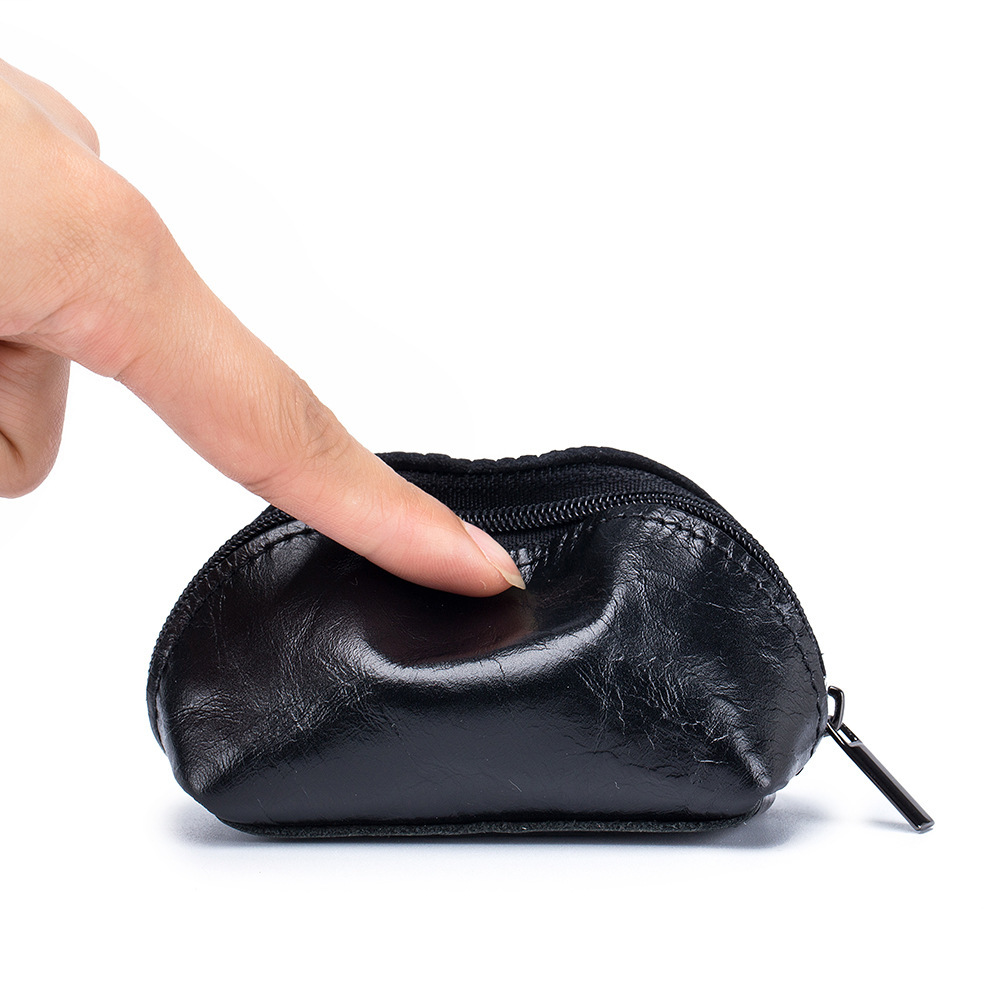 Korean-style creative oil wax leather mini coin purse for men and women, headphone storage case, headphone case, top layer cowhide coin case Item Picture