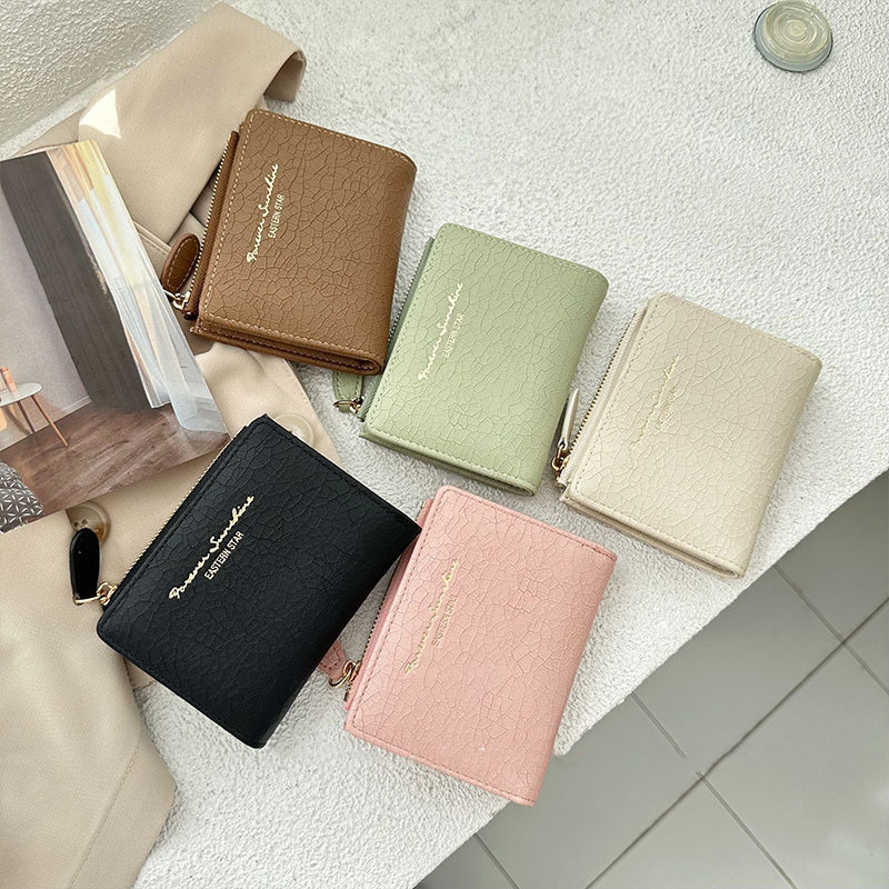 The best-selling ins avocado green wallet ~ A Korean-style student retro folding wallet with a forest-themed artistic buckle coin purse Specification drawing