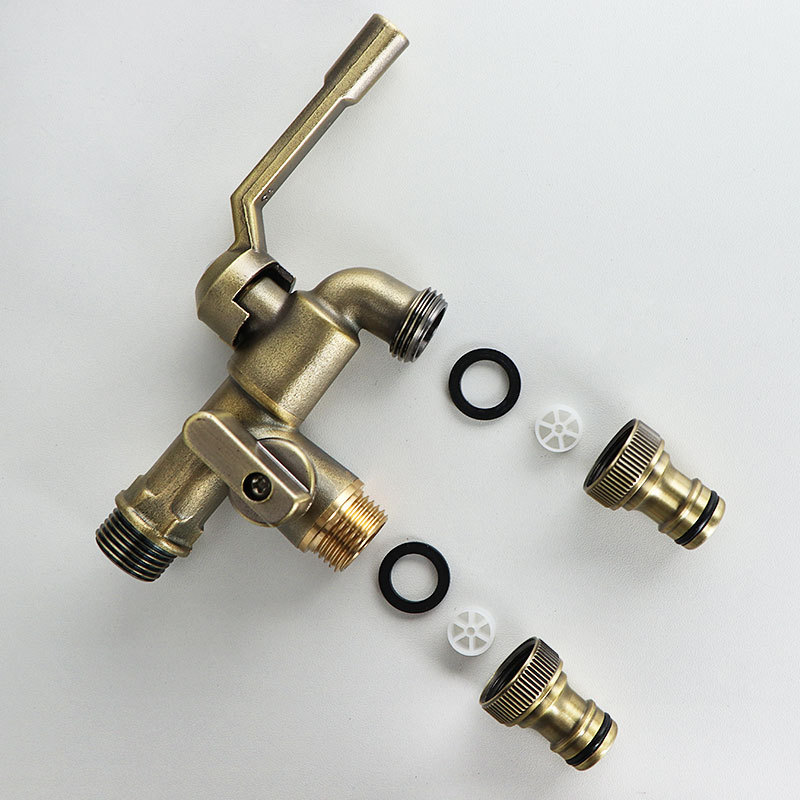 All-copper outdoor faucet anti-freezing, one in and two out, 4-minute outdoor tap for watering flowers in the courtyard garden Application Scenario