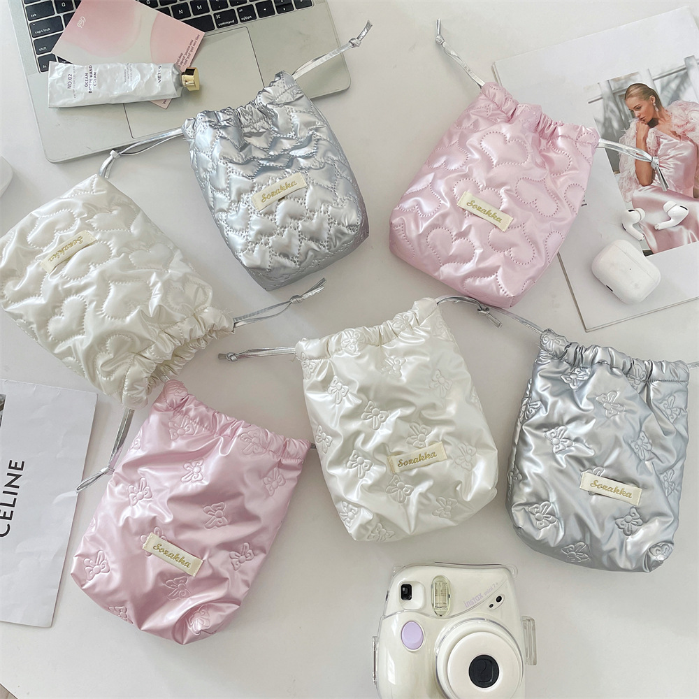 56233 pu glossy portable cute bag for girls to go out and play, Polaroid camera storage bag, shockproof and soft details Picture