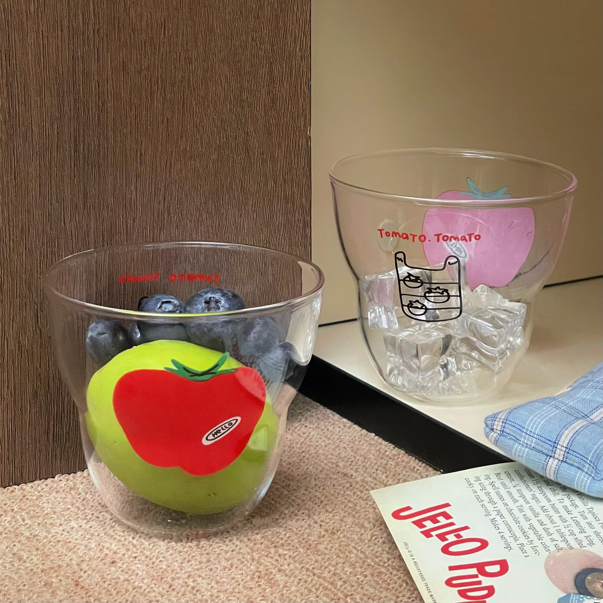 Niche and simple tomato glass cups, high-quality appearance water cups, juice milk tea cups, coffee cups, retro Tomato glass cups details Picture