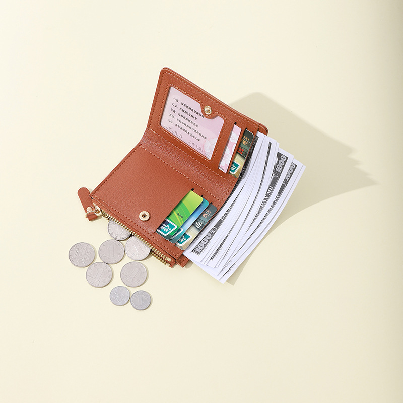 New wallet 2025 Summer card case leather texture solid color simple cross-border Wallet zipper coin purse wholesale Application Scenario