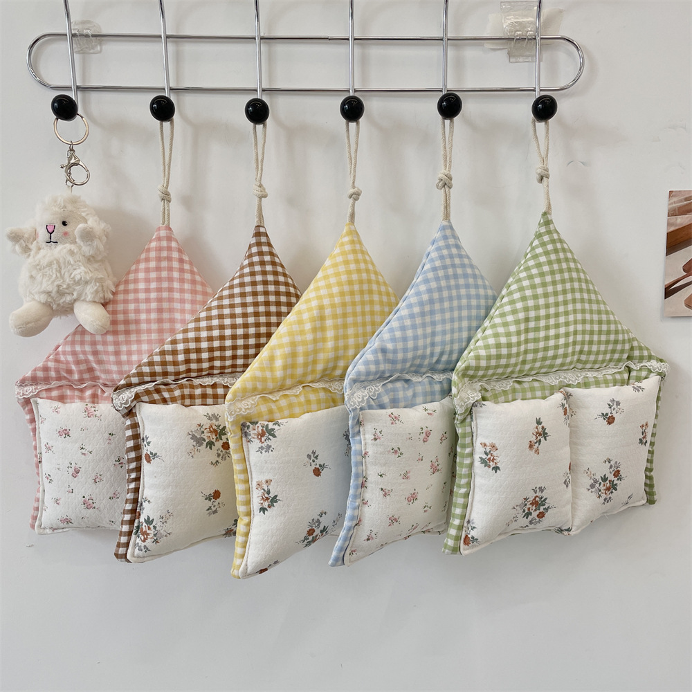 54124 Macaron-colored small checkered hanging bag, wall and dormitory bedside storage bag, mobile phone, stationery and miscellaneous storage bag full figure