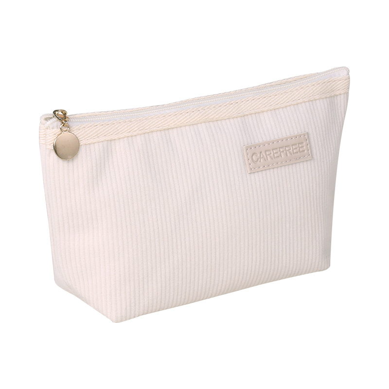 This is a portable cosmetic storage bag with a small inner liner for loose change, lipstick, powder compact, sanitary napkins and data cables Item Picture