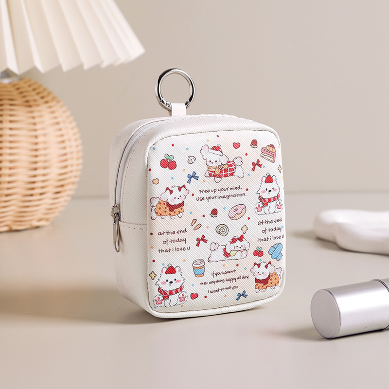 New claw-printed coin purse, artificial leather waterproof imitation leather zipper storage bag, multi-functional mini headphone case Application Scenario