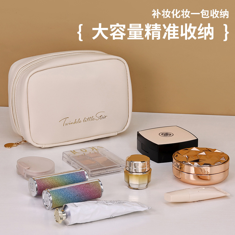 Cross-border Amazon travel portable makeup touch-up storage bag, hand-held red envelope, Instagram high appearance level, cute little makeup bag Application Scenario